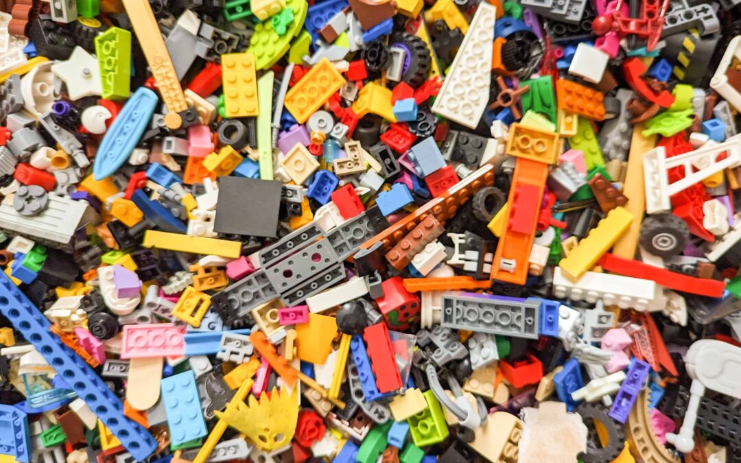 A pile of Lego building pieces