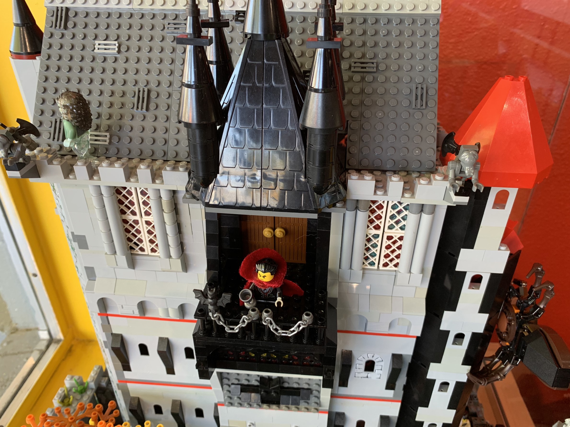 Lego Dracula's Castle, original creation.
