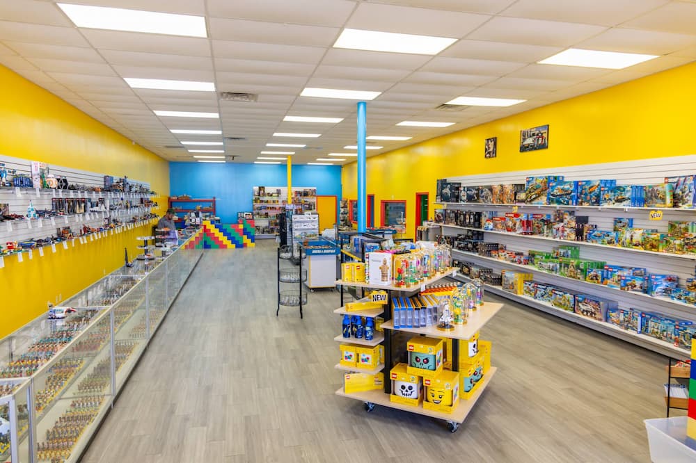 interior of Katy TX Bricks & Minifigs toy store