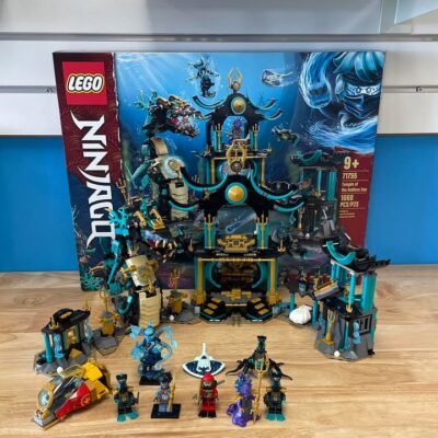 LEGO® Resale Store in Naperville, IL Bricks Minifigs