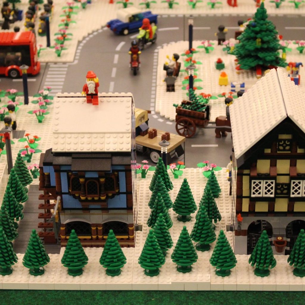 Lego holiday set with santa on the roof