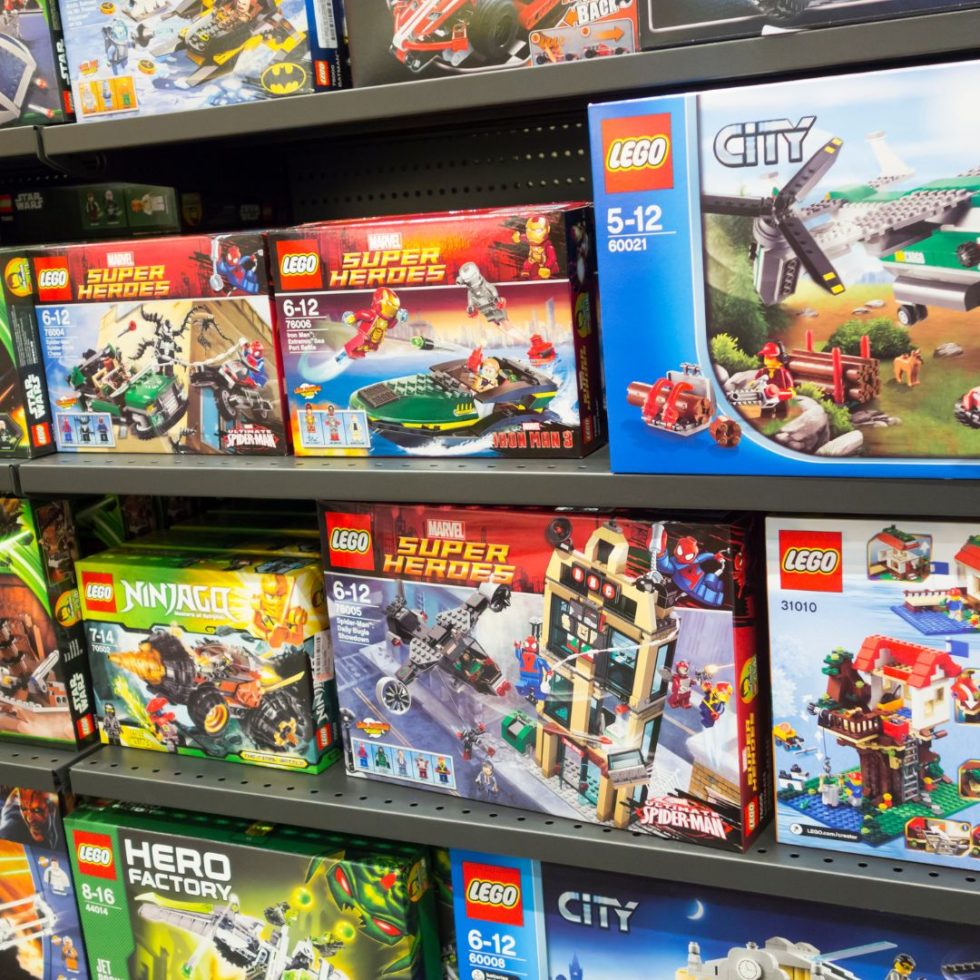 Bricks & Minifigs Events - Visit Us For More Than Birthdays!